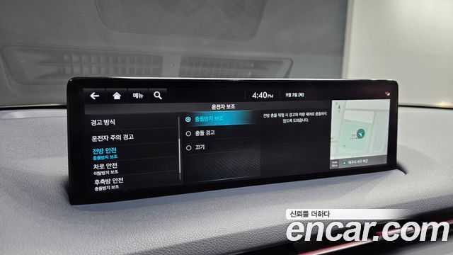 Genesis GV70 2.5T Gasoline 2WD 2022 — фото 30