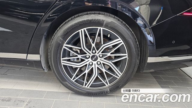 Genesis G90 (RS4) Gasoline 3.5 Turbo AWD 2022 — фото 21