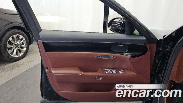 Genesis G90 (RS4) Gasoline 3.5 Turbo AWD 2022 — фото 24