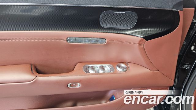 Genesis G90 (RS4) Gasoline 3.5 Turbo AWD 2022 — фото 29