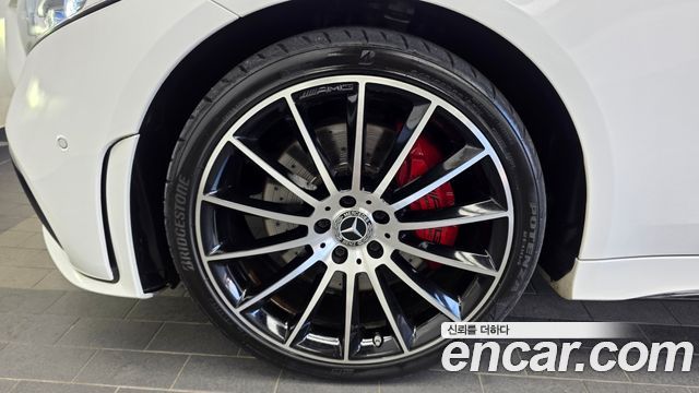 Mercedes-Benz CLS-Class (C257) CLS400d 4MATIC AMG Line 2019 — фото 5