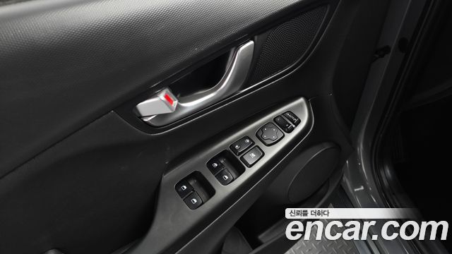 Hyundai Kona Hybrid Modern 2023 — фото 19