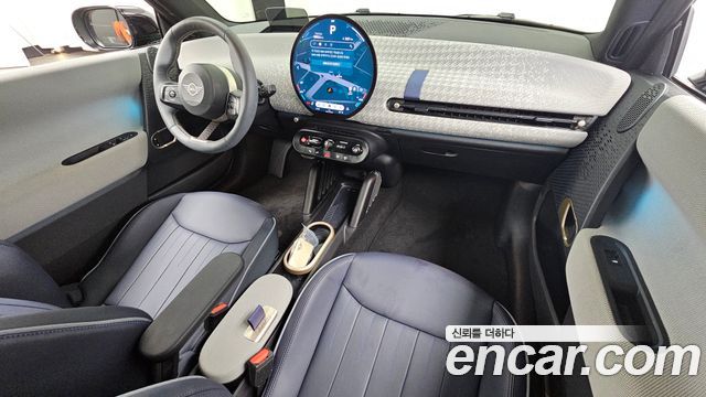 MINI Cooper Electric (IV) SE Favoured 2024 — фото 7
