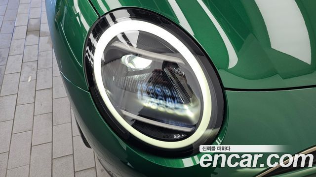 MINI Cooper Electric (IV) SE Favoured 2024 — фото 22