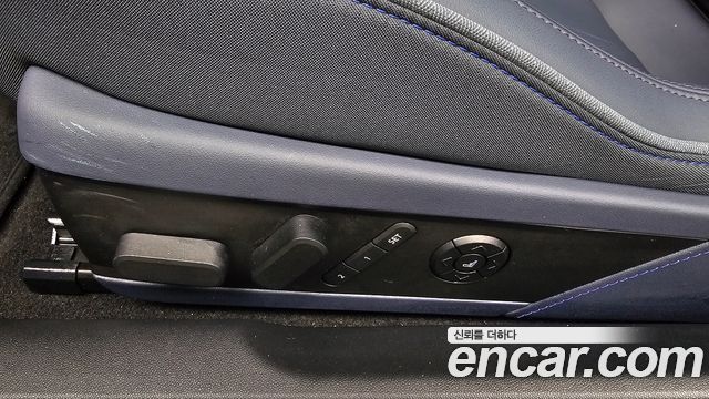 MINI Cooper Electric (IV) SE Favoured 2024 — фото 29