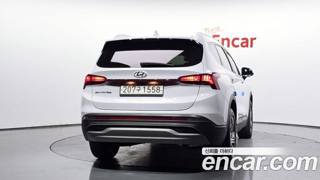 Hyundai Santa Fe Diesel 2.2 2WD Prestige 2022 — фото 4