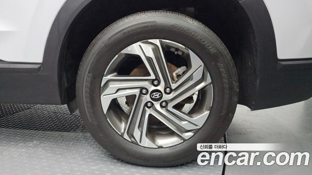 Hyundai Santa Fe Diesel 2.2 2WD Prestige 2022 — фото 21