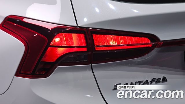 Hyundai Santa Fe Diesel 2.2 2WD Prestige 2022 — фото 23