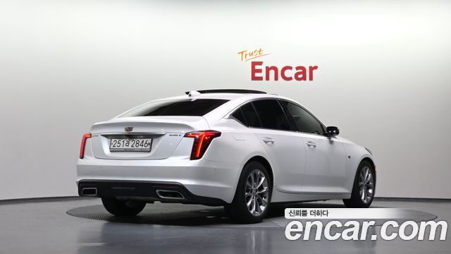 Cadillac CT5 2.0 Premium Luxury 2021 — фото 2