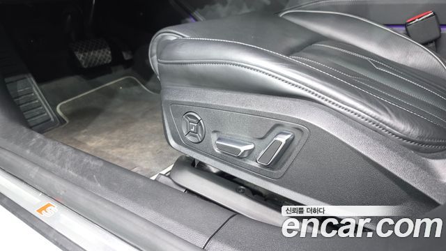 Audi A7 (4K) 55 TFSI Quattro Premium 2020 — фото 17