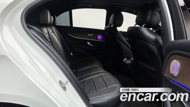 Mercedes-Benz E-Class (W213) E250 Exclusive 2021 — фото 12