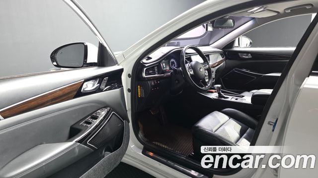 Kia K7 Hybrid Noblesse 2019 — фото 10
