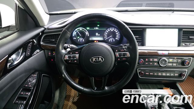 Kia K7 Hybrid Noblesse 2019 — фото 13