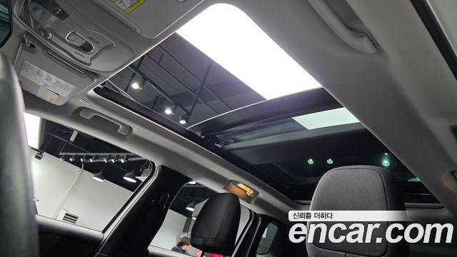 Jeep Renegade 1.3 Longitude 2022 — фото 20