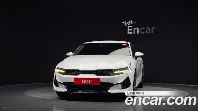 Kia K5 (III) 2.0 Noblesse 2023 — фото 3