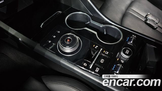 Kia K5 (III) 2.0 Noblesse 2023 — фото 9