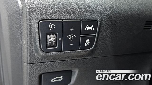 Kia K5 (III) 2.0 Noblesse 2023 — фото 13