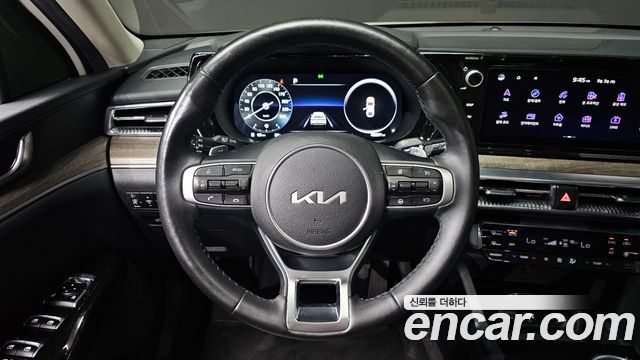 Kia K5 (III) 2.0 Noblesse 2023 — фото 14
