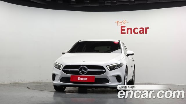 Mercedes-Benz A-Class (W177) A220 Hatchback 2020 — фото 3
