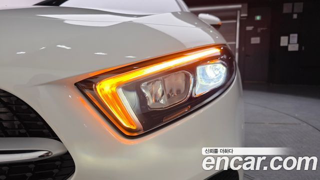 Mercedes-Benz A-Class (W177) A220 Hatchback 2020 — фото 28