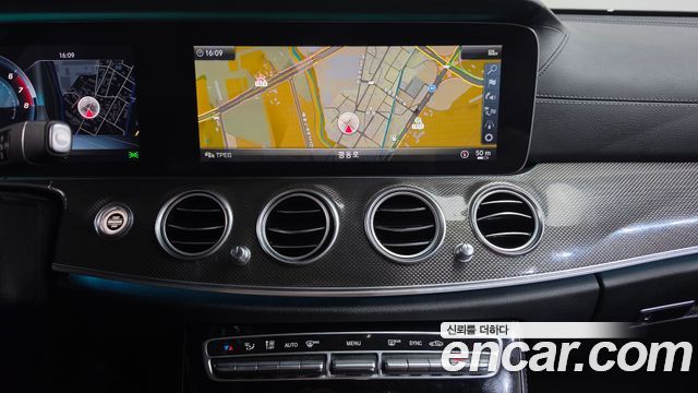 Mercedes-Benz E-Class (W213) E350 4MATIC AMG Line 2019 — фото 12