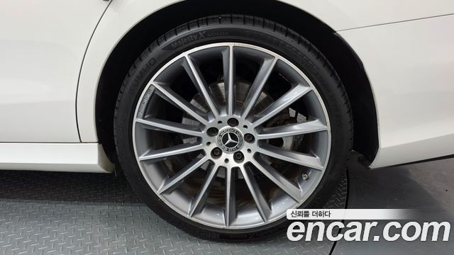 Mercedes-Benz E-Class (W213) E350 4MATIC AMG Line 2019 — фото 21