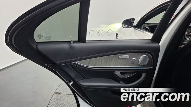 Mercedes-Benz E-Class (W213) E350 4MATIC AMG Line 2019 — фото 25