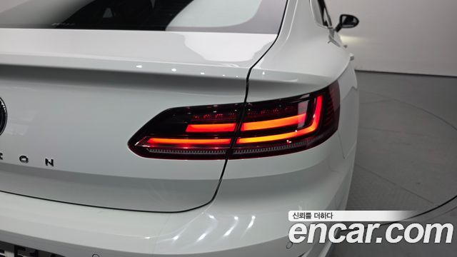 Volkswagen Arteon 2.0 TDI Prestige 2020 — фото 29