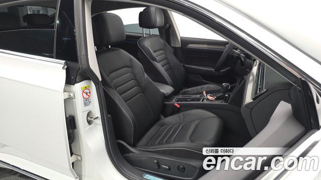 Volkswagen Arteon 2.0 TDI Prestige 2020 — фото 32
