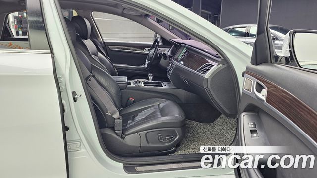 Genesis G80 3.3 GDI AWD Premium Luxury 2017 — фото 11