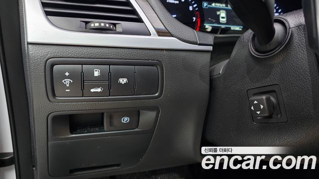 Genesis G80 3.3 GDI AWD Premium Luxury 2017 — фото 16