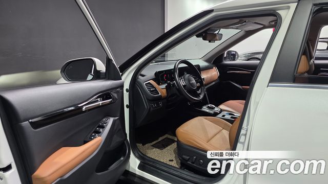 Kia Seltos Gasoline 1.6 Turbo 2WD Signature 2023 — фото 10