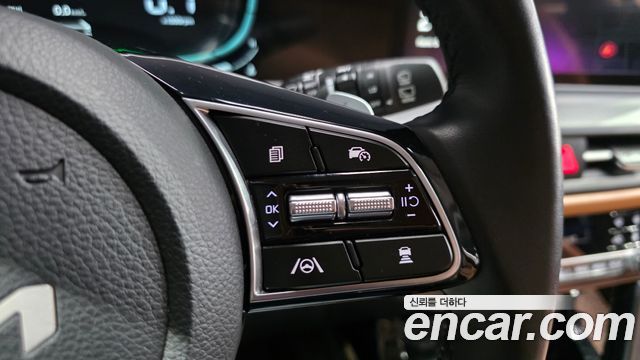 Kia Seltos Gasoline 1.6 Turbo 2WD Signature 2023 — фото 30