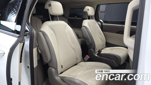 Kia Carnival (IV) HEV 9seater Signature 2024 — фото 12