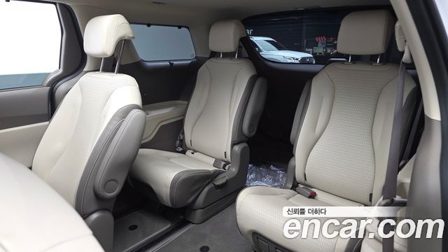 Kia Carnival (IV) HEV 9seater Signature 2024 — фото 13