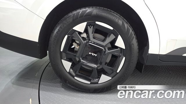 Kia Carnival (IV) HEV 9seater Signature 2024 — фото 21