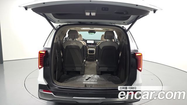 Kia Carnival (IV) HEV 9seater Signature 2024 — фото 31