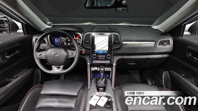 Renault Korea QM6 2.0 LPe Premiere 2WD 2023 — фото 7
