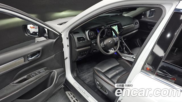 Renault Korea QM6 2.0 LPe Premiere 2WD 2023 — фото 10
