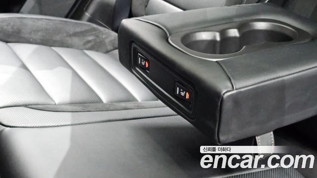 Renault Korea QM6 2.0 LPe Premiere 2WD 2023 — фото 12