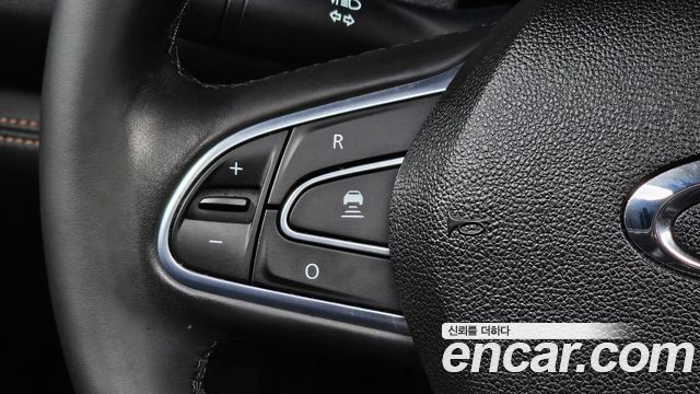 Renault Korea QM6 2.0 LPe Premiere 2WD 2023 — фото 16