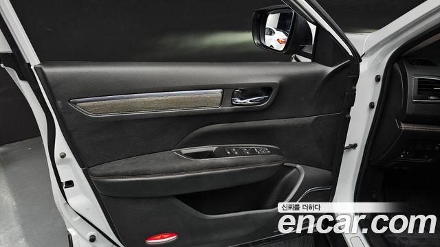 Renault Korea QM6 2.0 LPe Premiere 2WD 2023 — фото 24