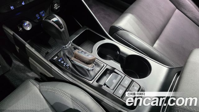 Hyundai Tucson Gasoline 1.6 turbo 2WD Premium 2019 — фото 9