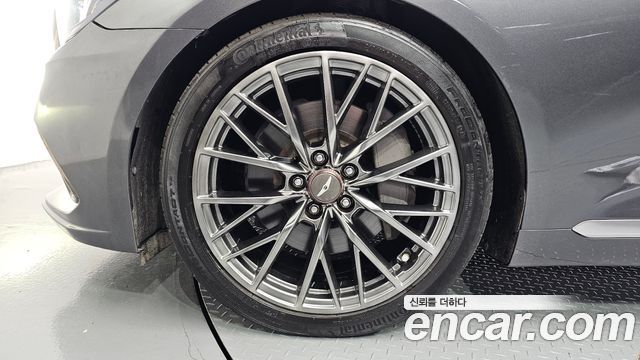 Genesis G80 3.8 GDI AWD Prestige 2017 — фото 5