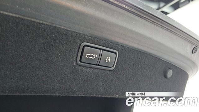 Genesis G80 3.8 GDI AWD Prestige 2017 — фото 20