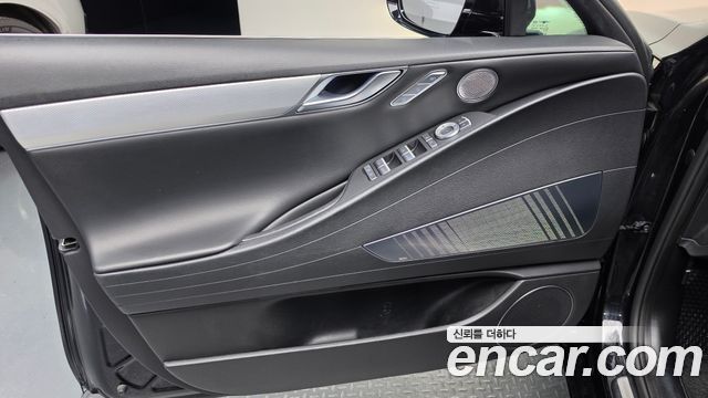 Genesis Electrified G80 (RG3) e-AWD 2023 — фото 24