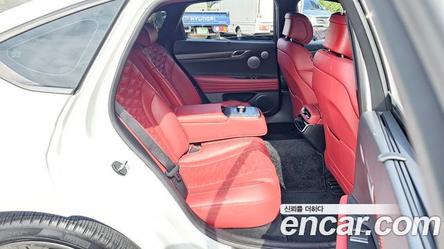Genesis G80 (RG3) Gasoline 2.5 Turbo AWD 2025 — фото 12