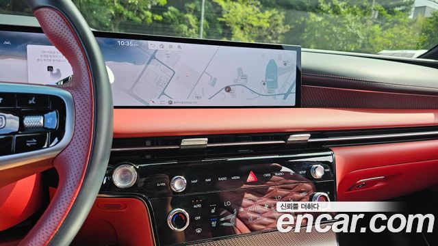 Genesis G80 (RG3) Gasoline 2.5 Turbo AWD 2025 — фото 14
