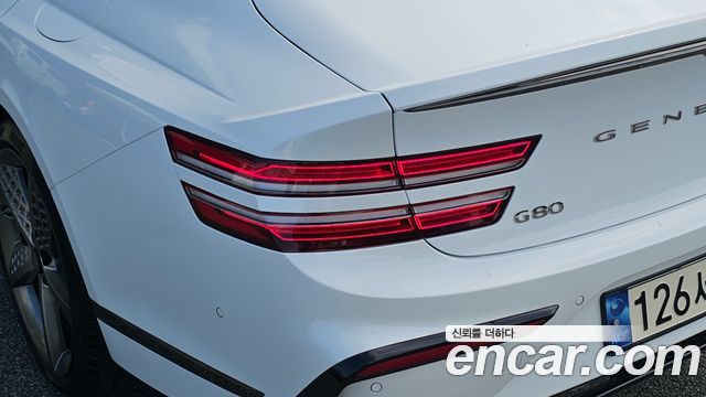 Genesis G80 (RG3) Gasoline 2.5 Turbo AWD 2025 — фото 23