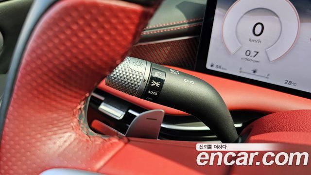 Genesis G80 (RG3) Gasoline 2.5 Turbo AWD 2025 — фото 32